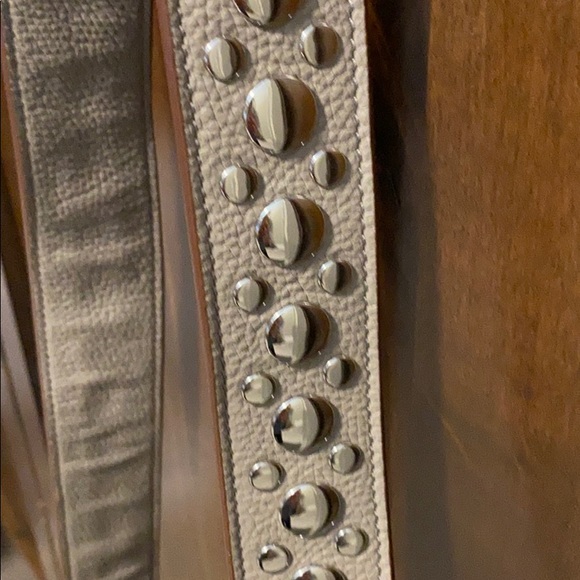 Elizabeth&James Findlay stud leather shoulder bag - Picture 3 of 6